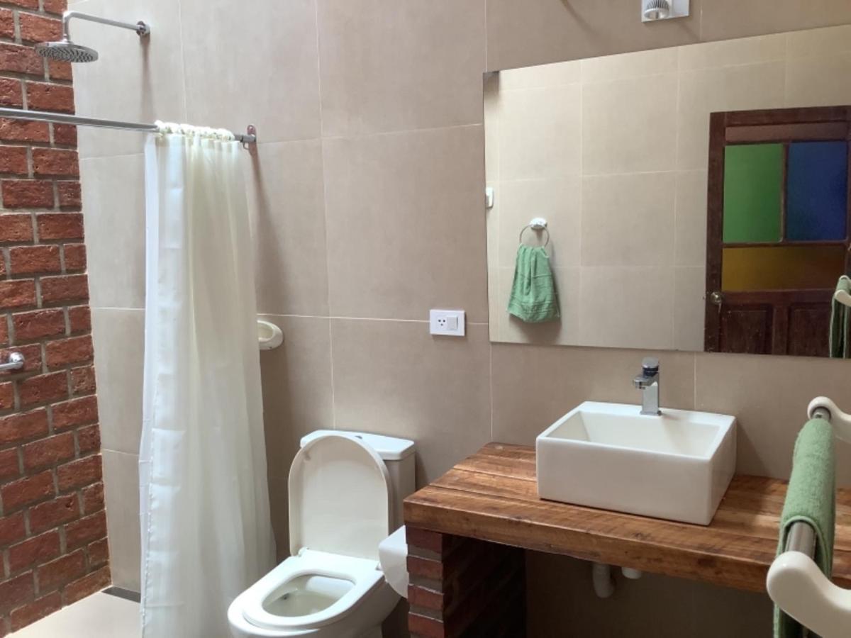 Casa San Martin Suites Кочабамба Экстерьер фото