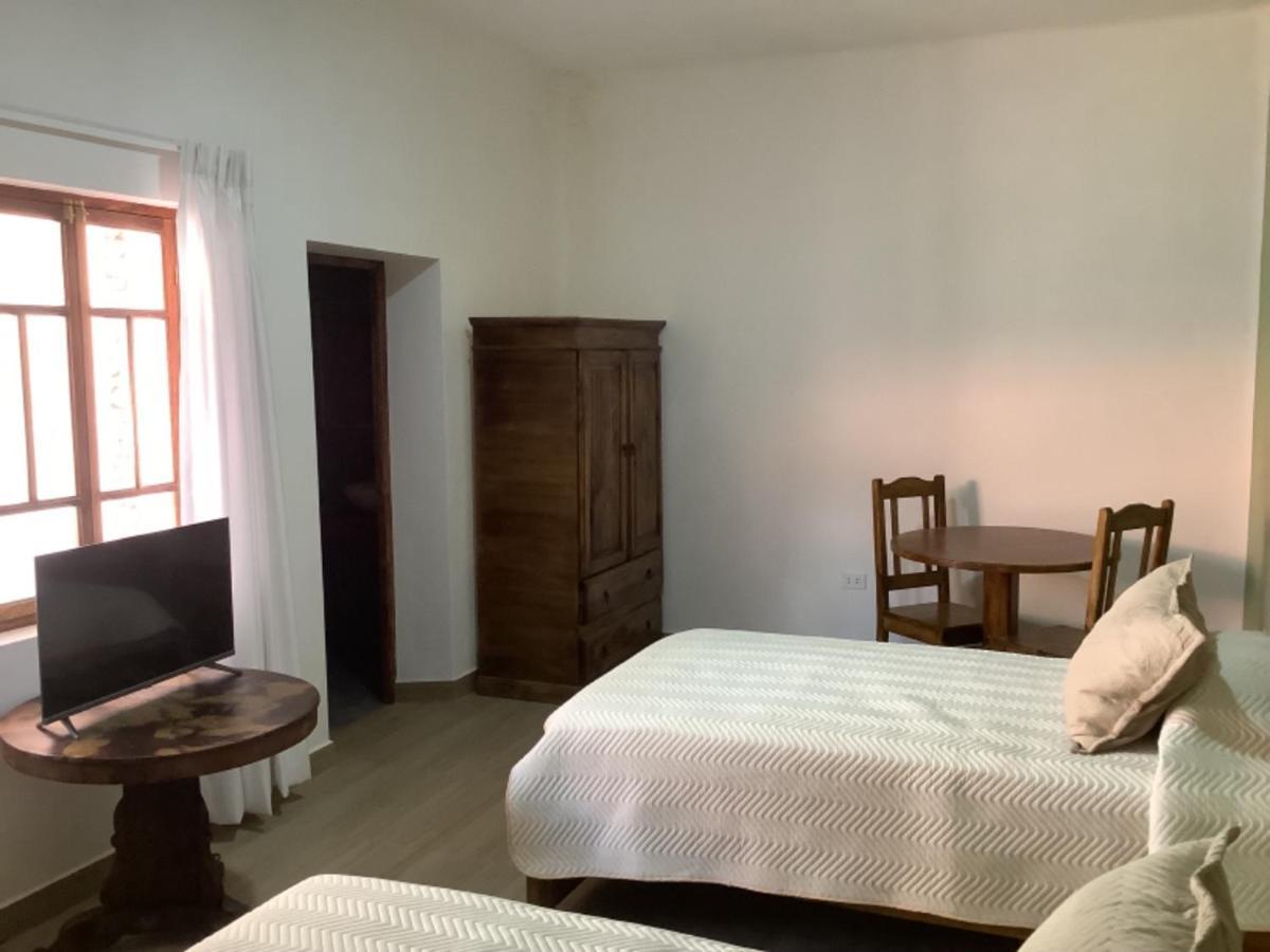 Casa San Martin Suites Кочабамба Экстерьер фото