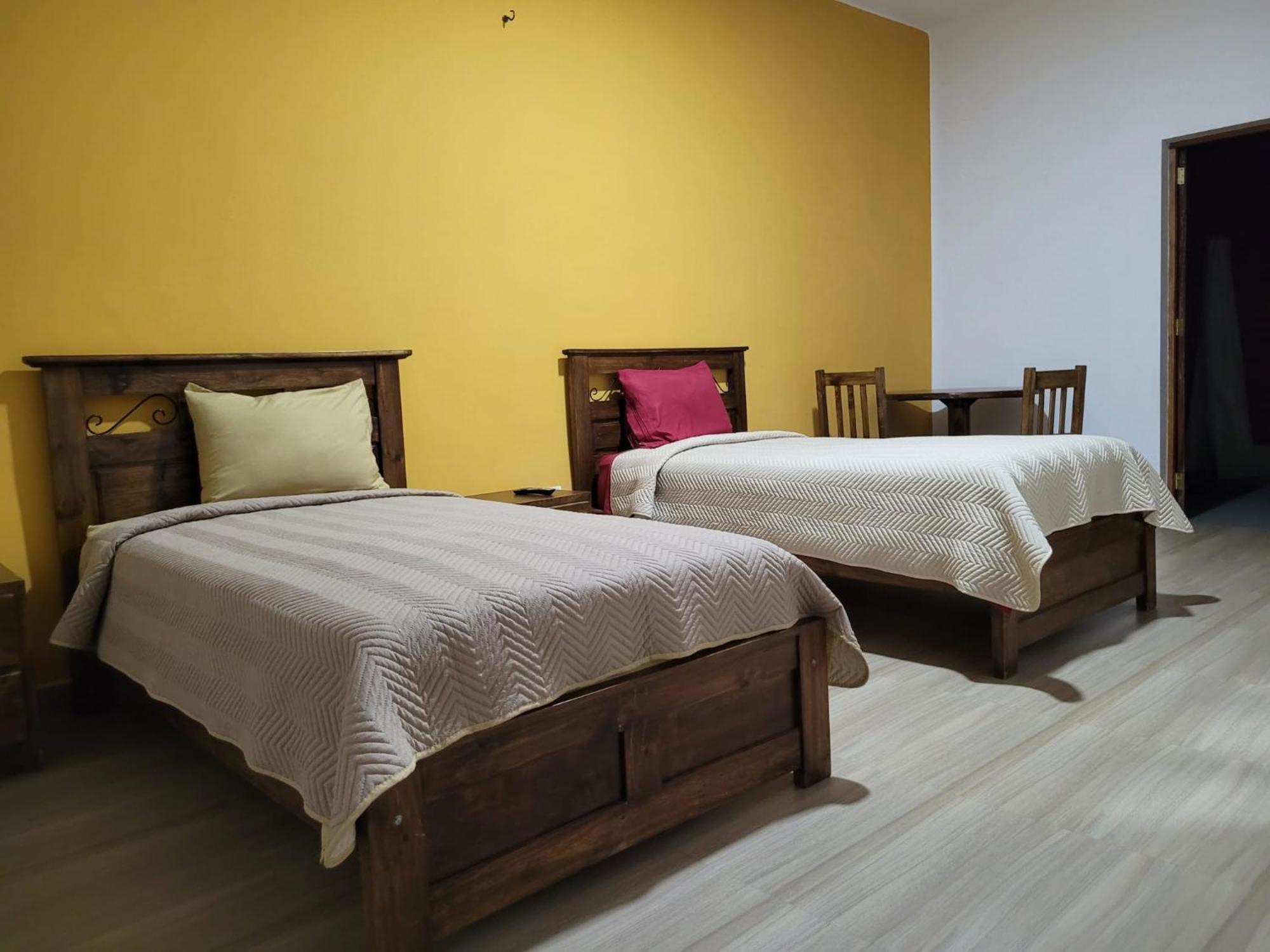 Casa San Martin Suites Кочабамба Экстерьер фото