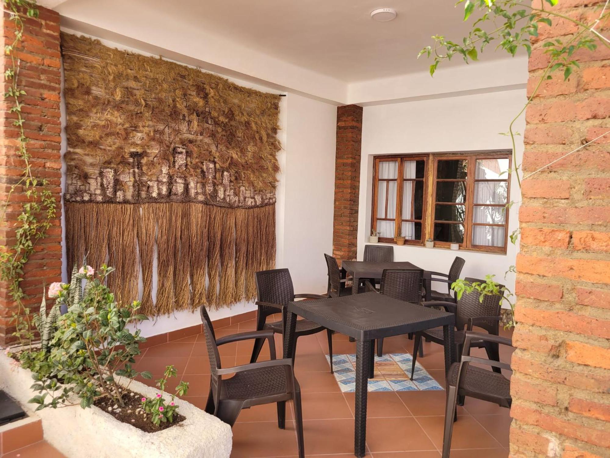 Casa San Martin Suites Кочабамба Экстерьер фото