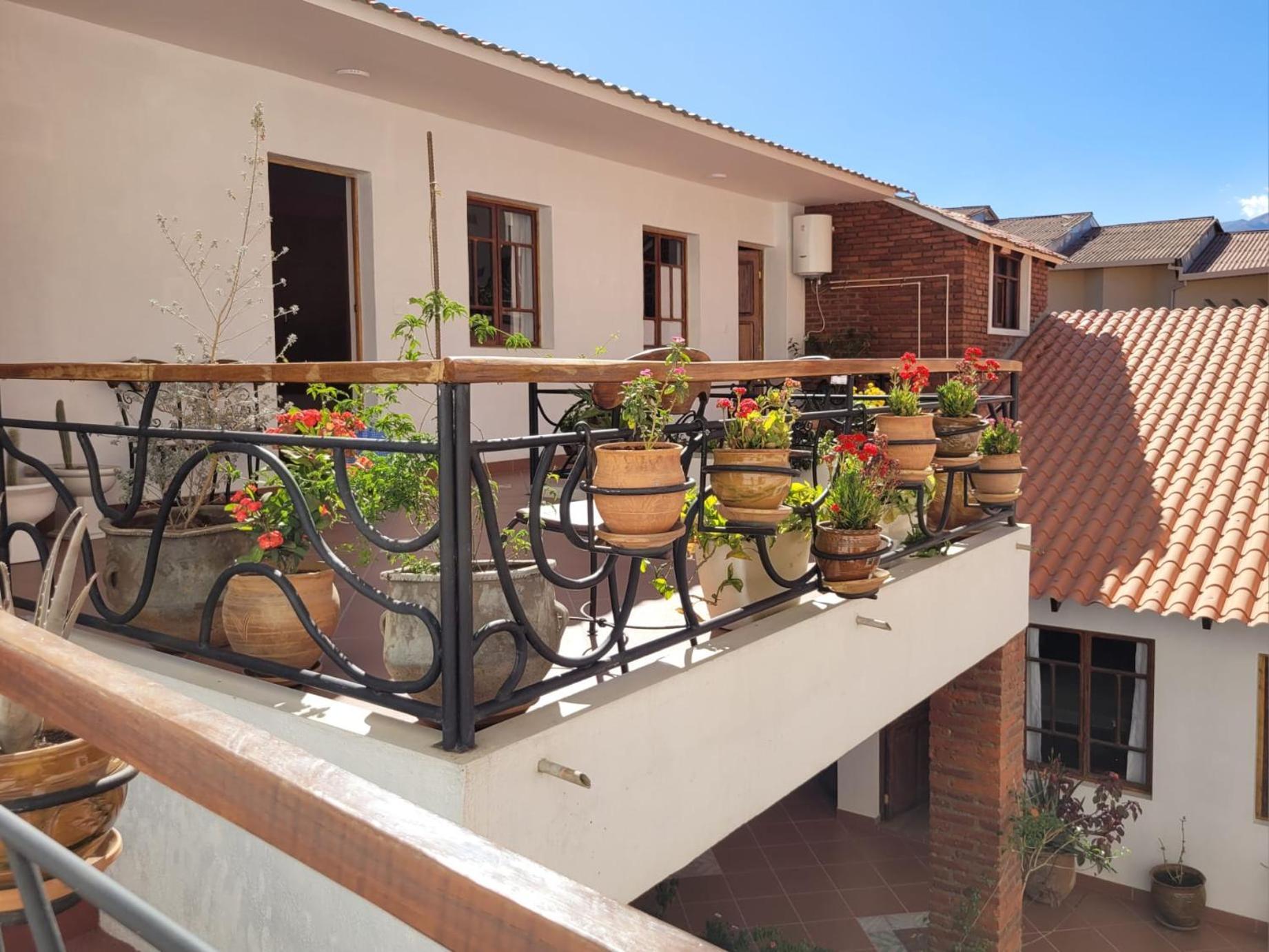 Casa San Martin Suites Кочабамба Экстерьер фото