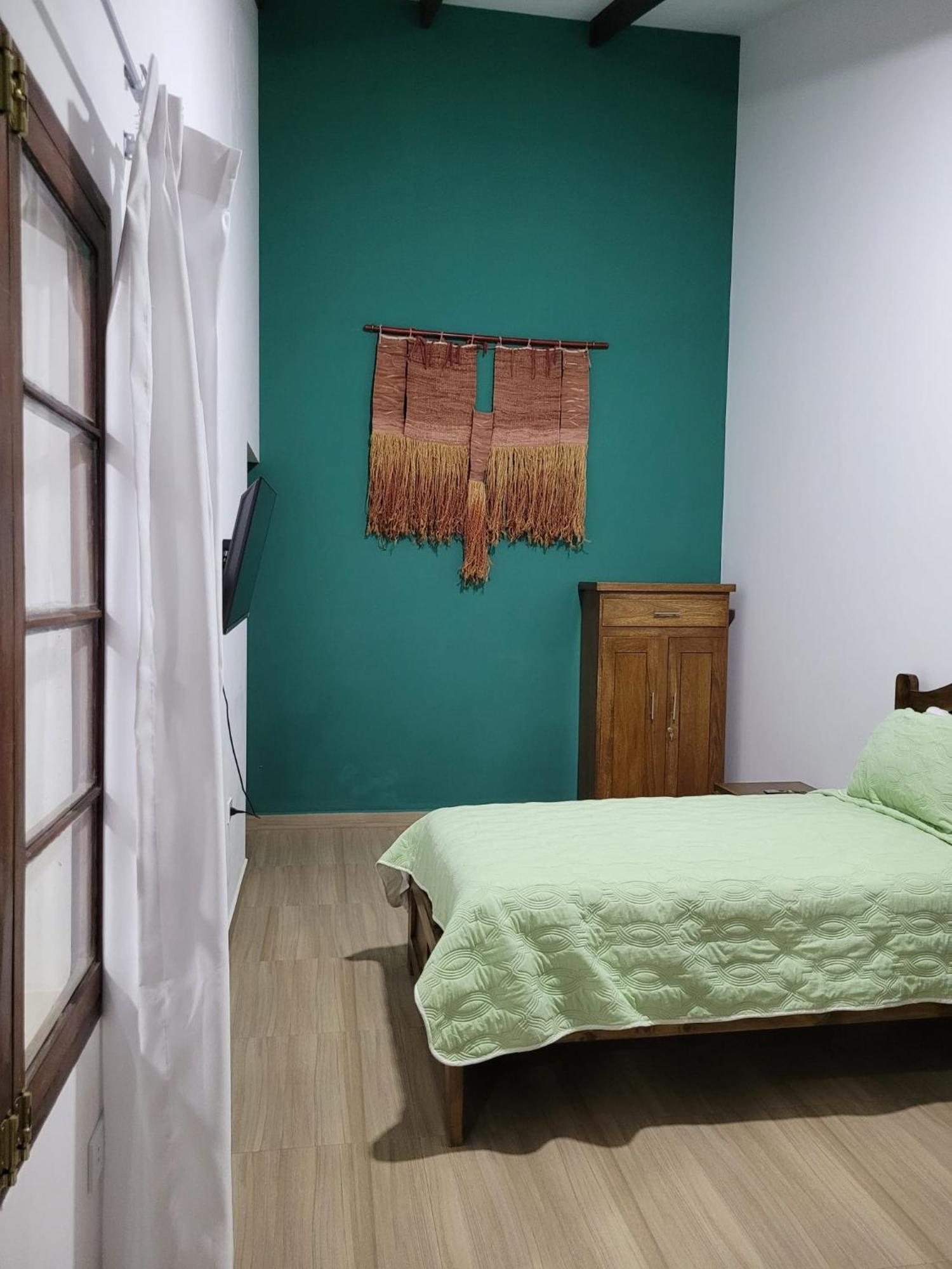 Casa San Martin Suites Кочабамба Экстерьер фото